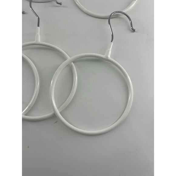 Belt/Scarf Hangers Organizer for Closet 8 PCS Nonslip Large Scarves Holder White - Picture 4 of 6
